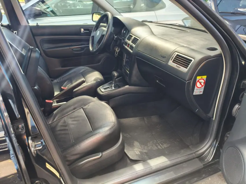 VOLKSWAGEN Bora - Foto