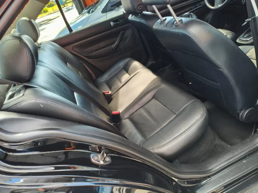 VOLKSWAGEN Bora - Foto