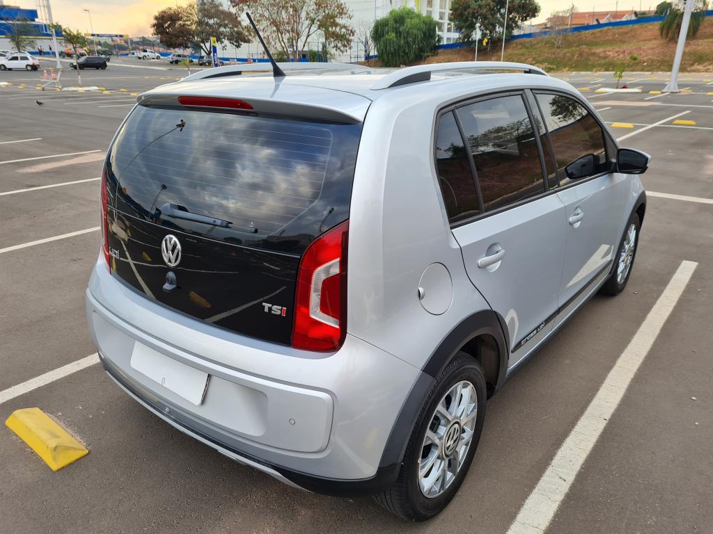 VOLKSWAGEN Cross UP - Foto
