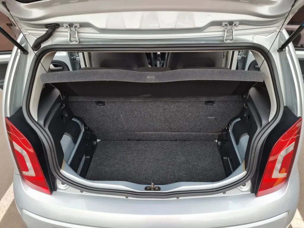 VOLKSWAGEN Cross UP - Foto