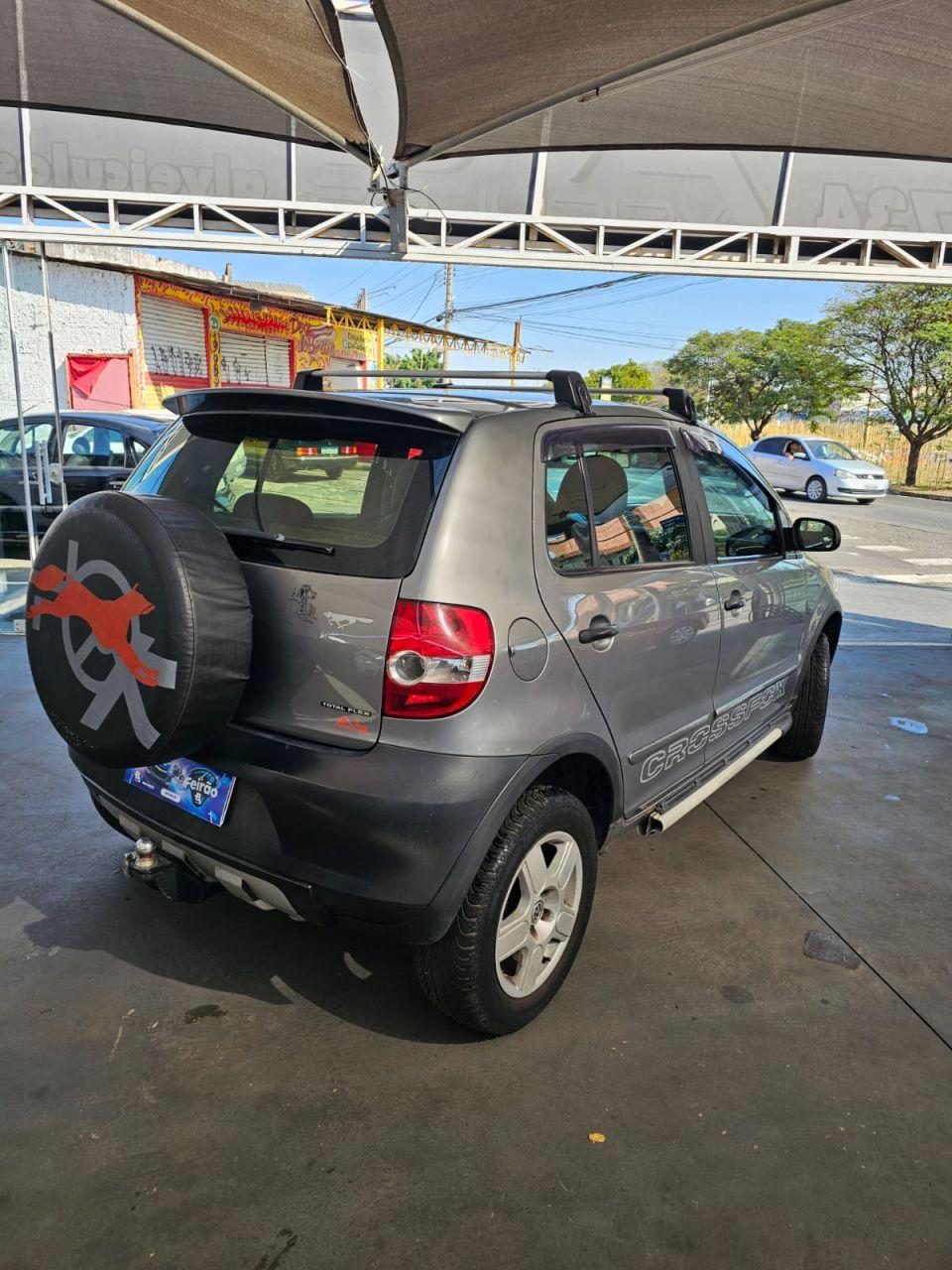 VOLKSWAGEN Crossfox - Foto