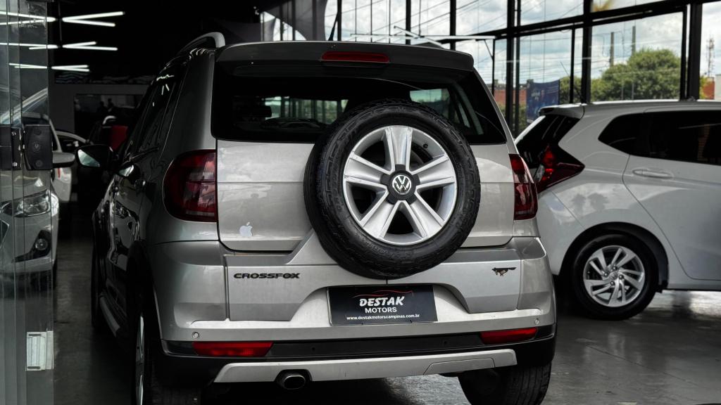 VOLKSWAGEN Crossfox - Foto