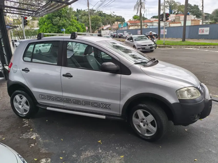 VOLKSWAGEN Crossfox - Foto
