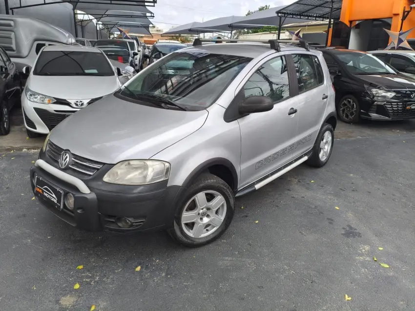 VOLKSWAGEN Crossfox - Foto