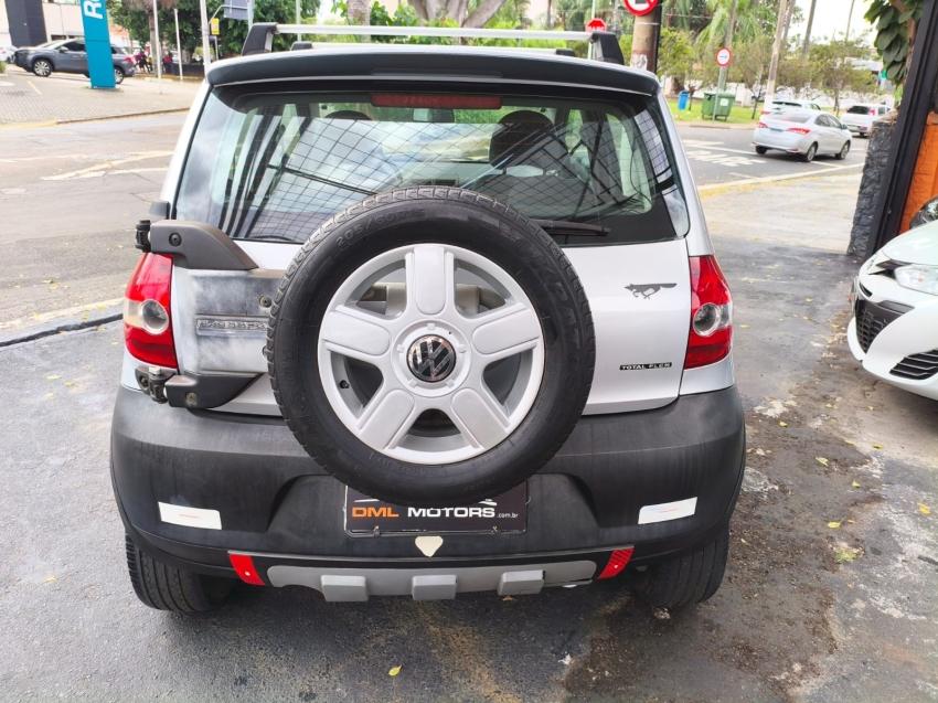 VOLKSWAGEN Crossfox - Foto