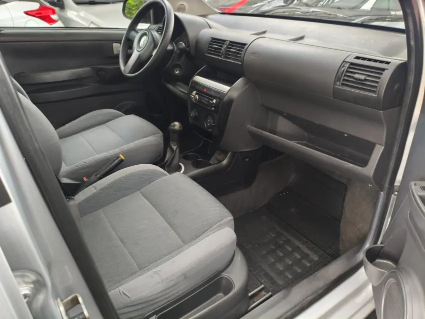 VOLKSWAGEN Crossfox - Foto