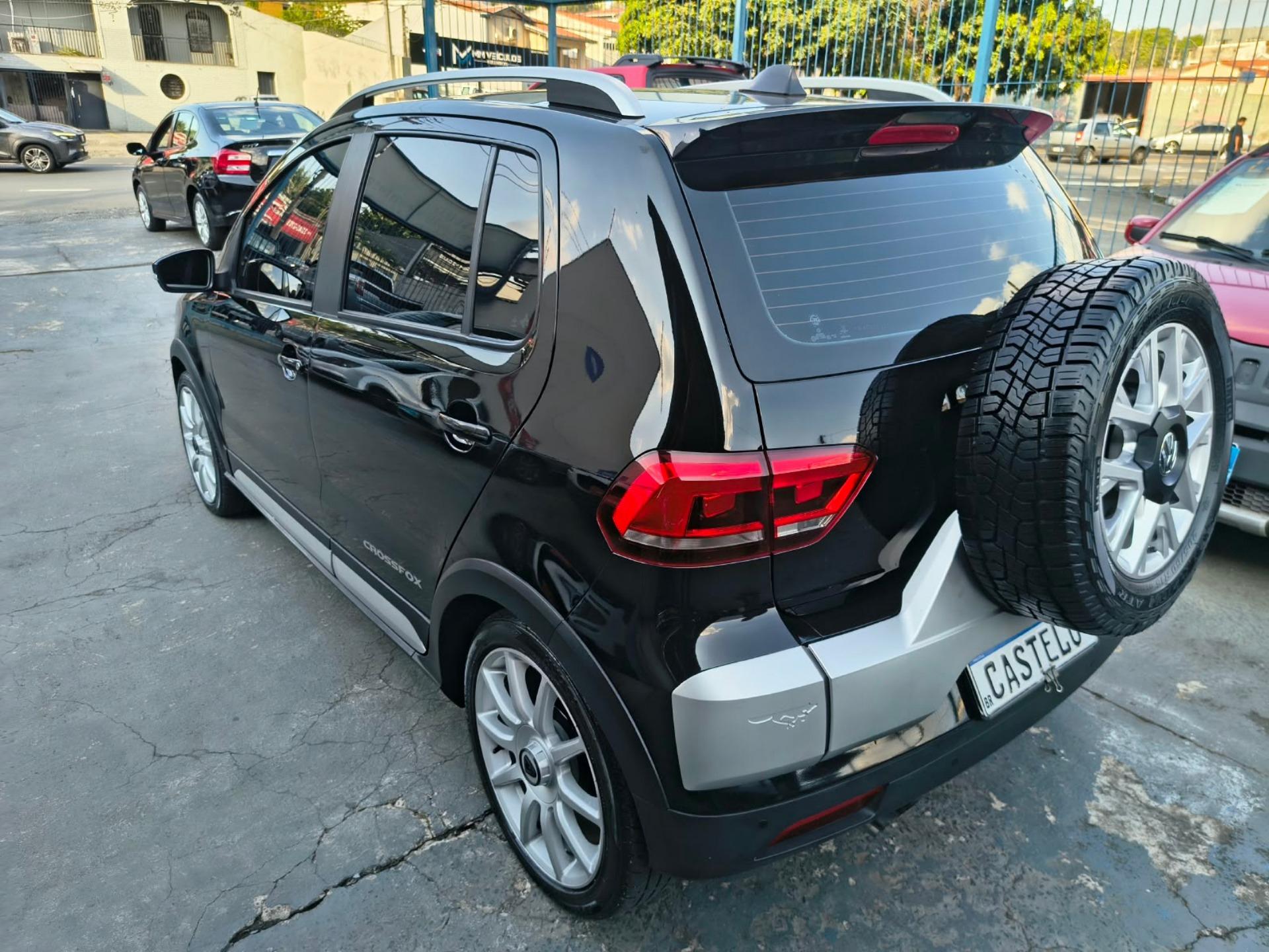VOLKSWAGEN Crossfox - Foto