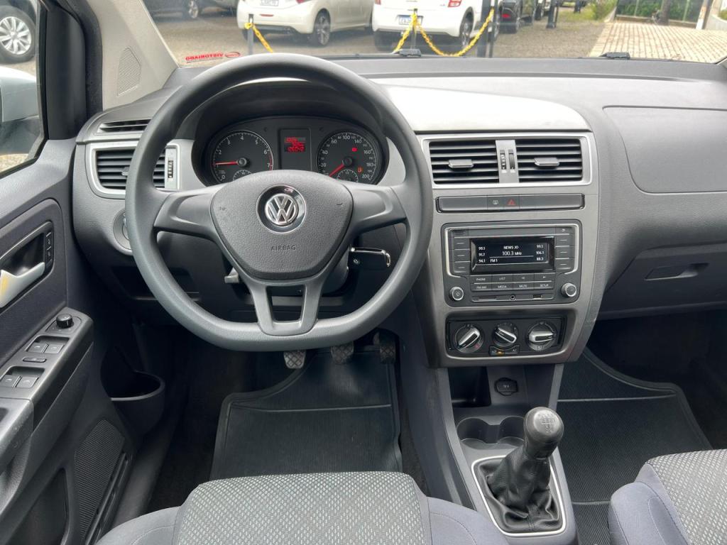 VOLKSWAGEN Fox - Foto