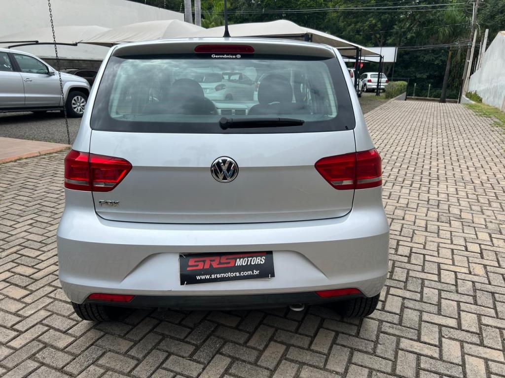 VOLKSWAGEN Fox - Foto