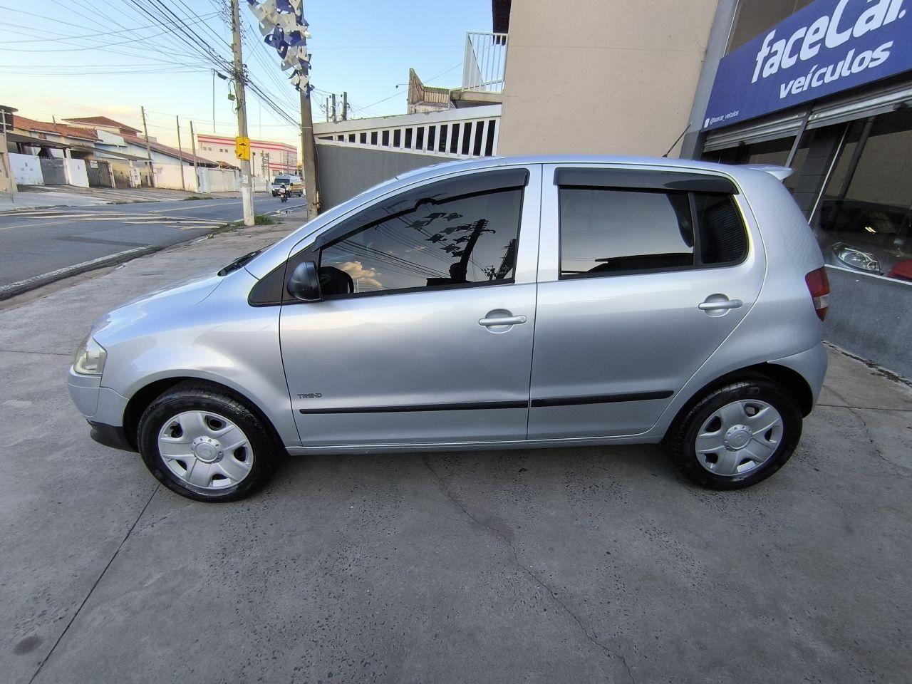 VOLKSWAGEN Fox - Foto