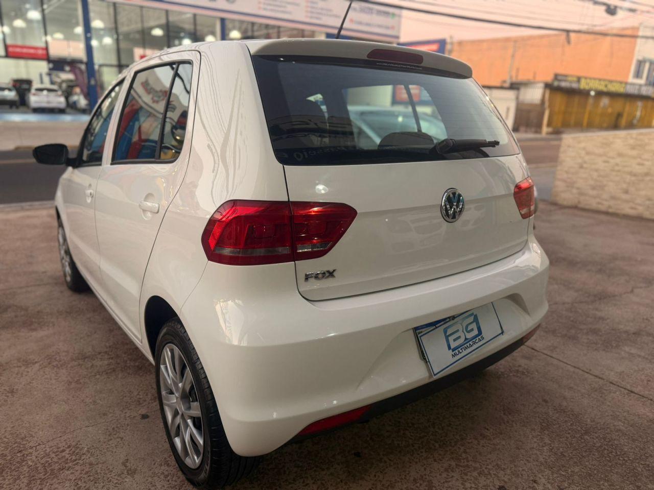 VOLKSWAGEN Fox - Foto