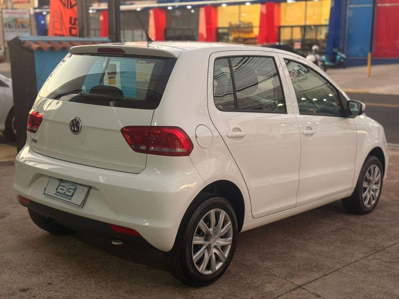 VOLKSWAGEN Fox - Foto