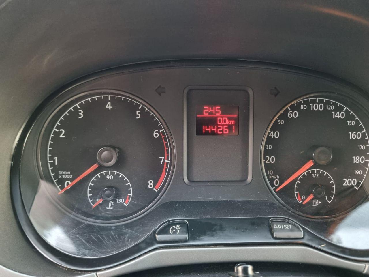 VOLKSWAGEN Fox - Foto