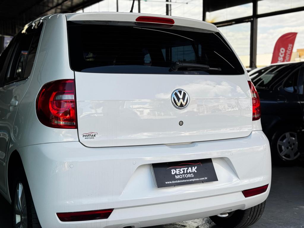 VOLKSWAGEN Fox - Foto
