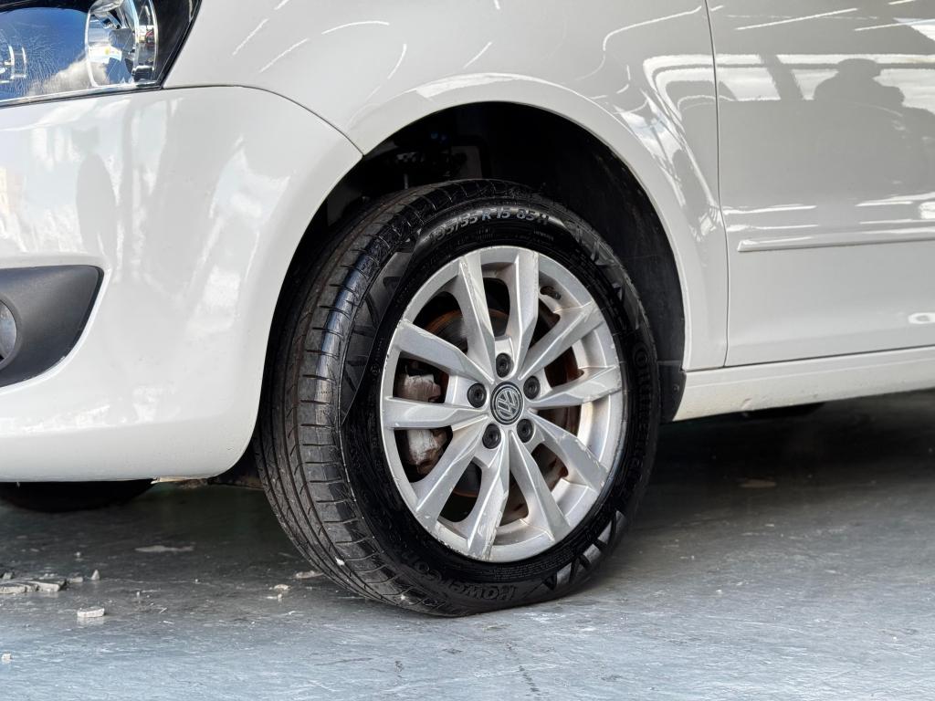 VOLKSWAGEN Fox - Foto