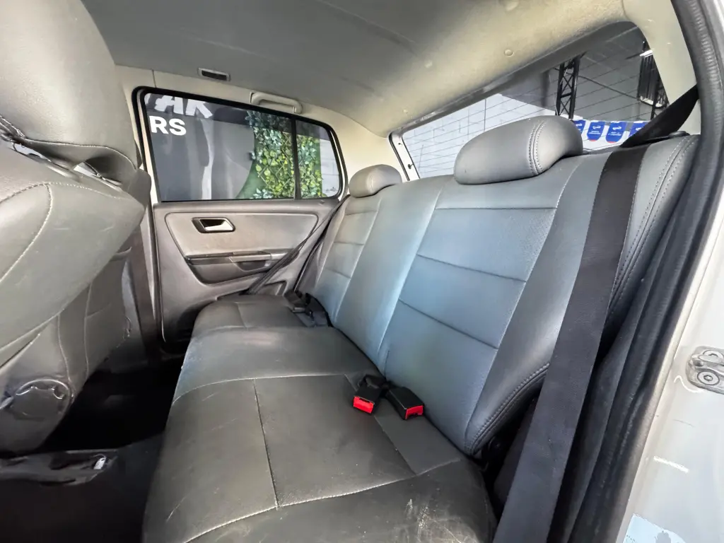 VOLKSWAGEN Fox - Foto