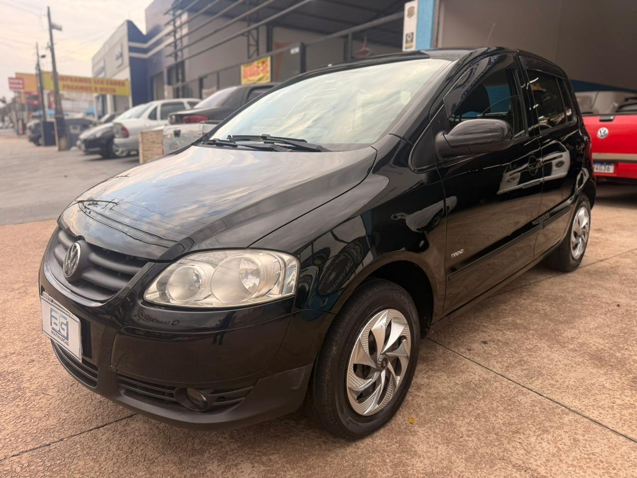 VOLKSWAGEN Fox - Foto