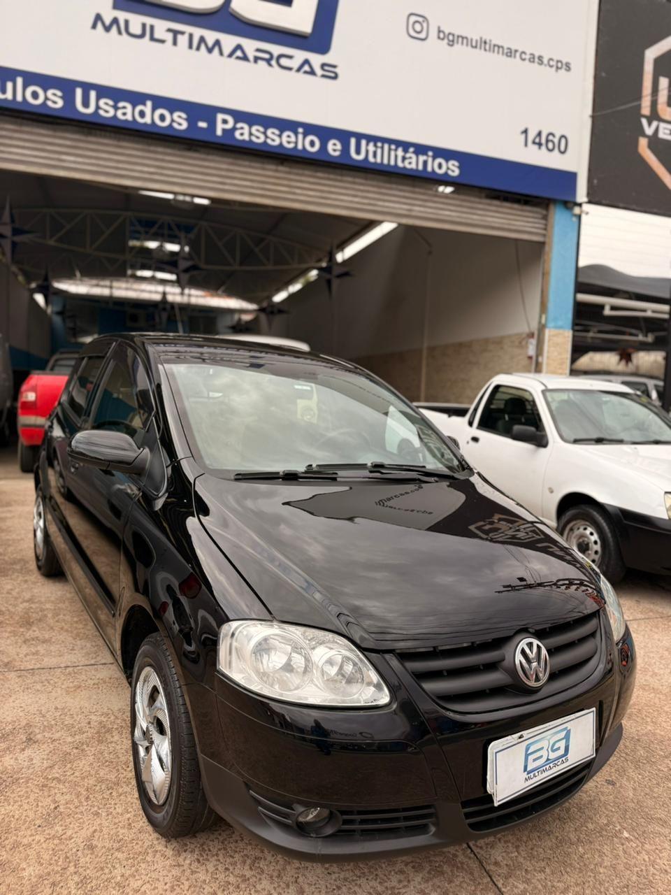 VOLKSWAGEN Fox - Foto