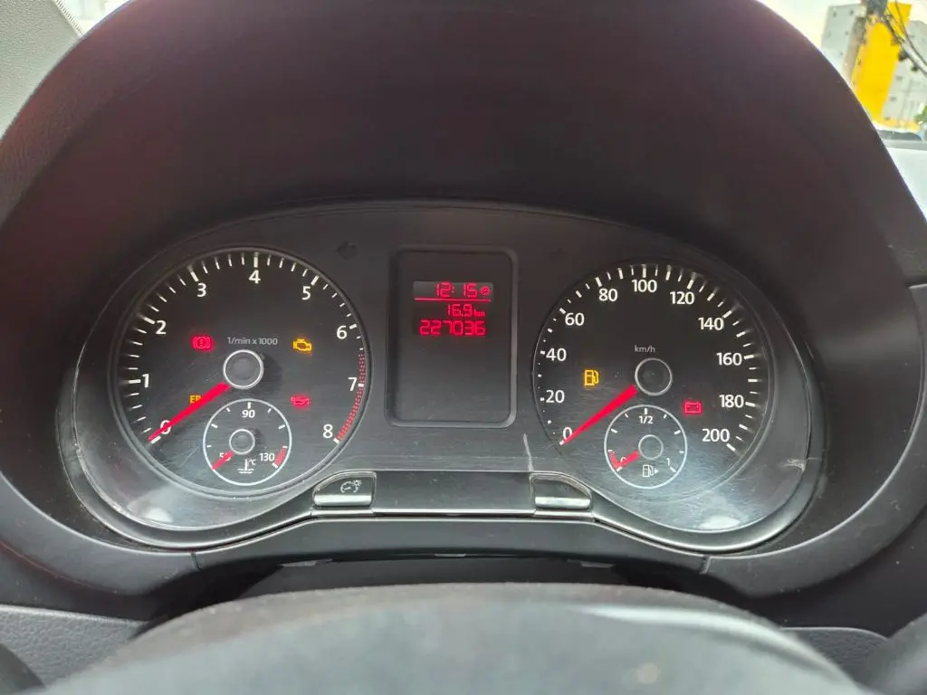 VOLKSWAGEN Fox - Foto