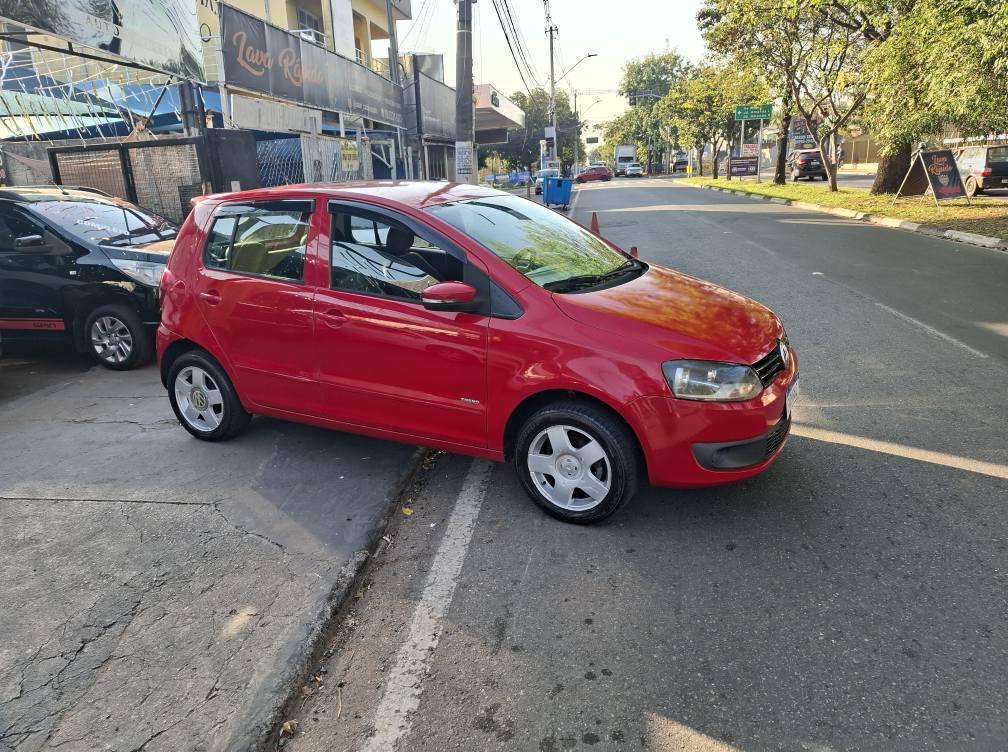 VOLKSWAGEN Fox - Foto