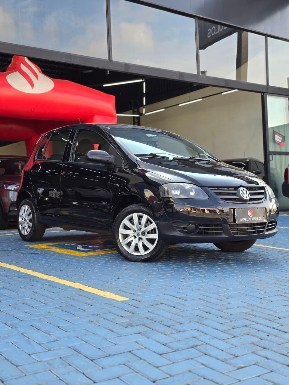 VOLKSWAGEN Fox - Foto