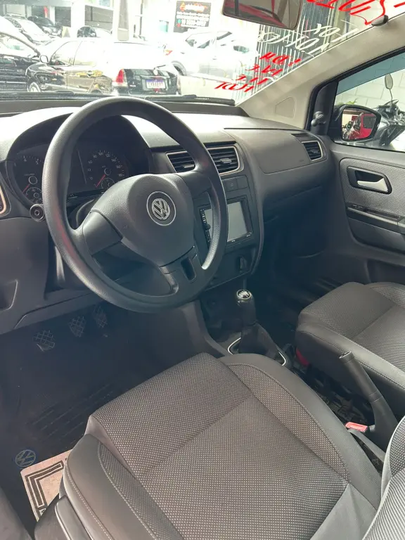 VOLKSWAGEN Fox - Foto