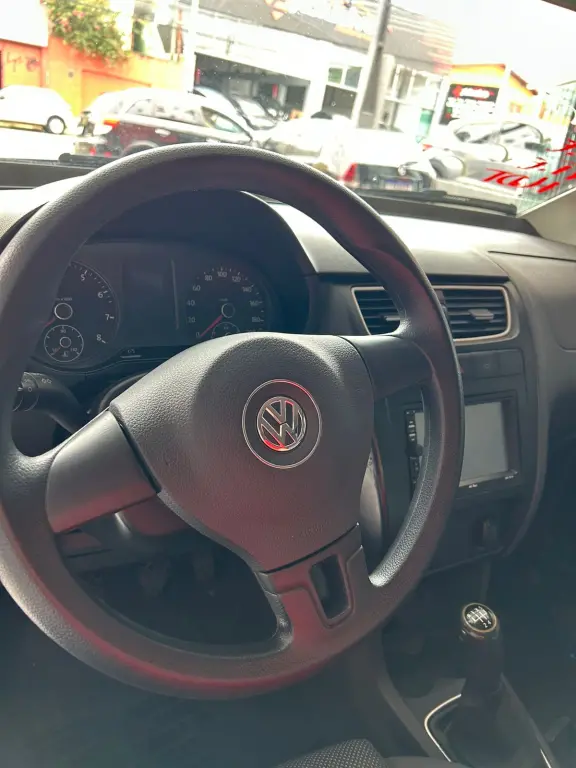 VOLKSWAGEN Fox - Foto