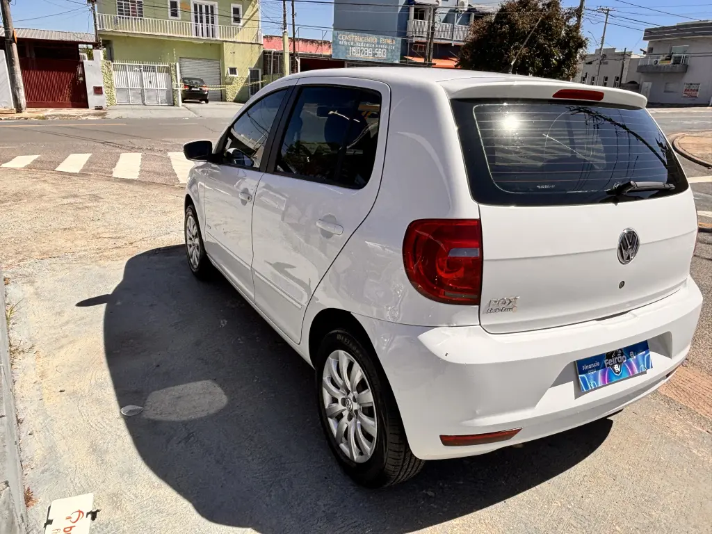 VOLKSWAGEN Fox - Foto