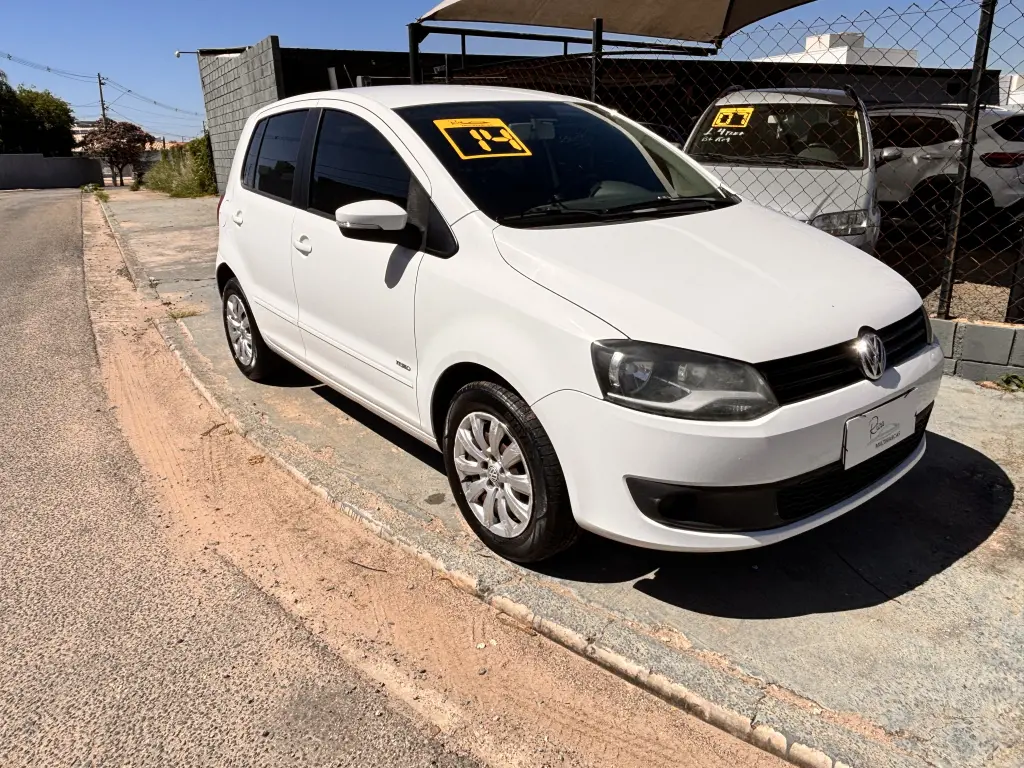 VOLKSWAGEN Fox - Foto