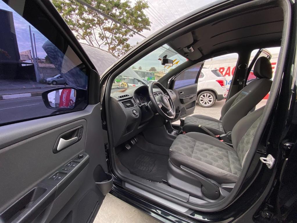 VOLKSWAGEN Fox - Foto