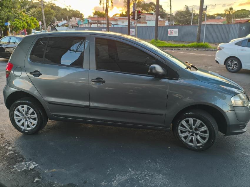 VOLKSWAGEN Fox - Foto