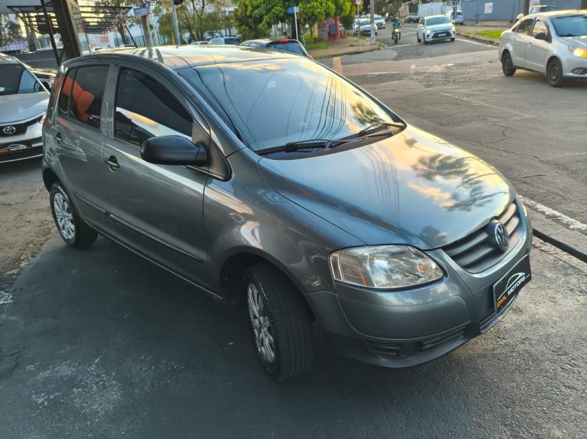 VOLKSWAGEN Fox - Foto