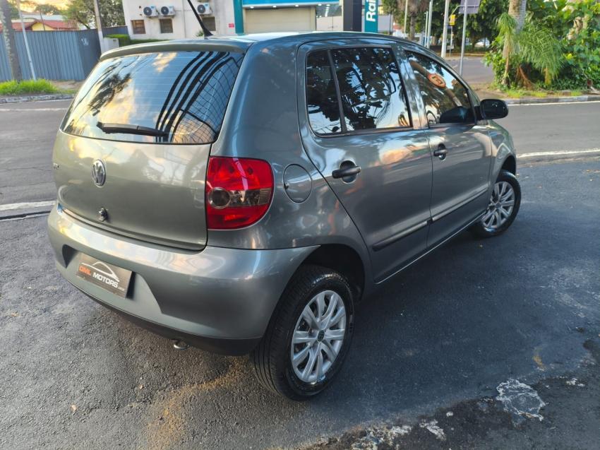 VOLKSWAGEN Fox - Foto