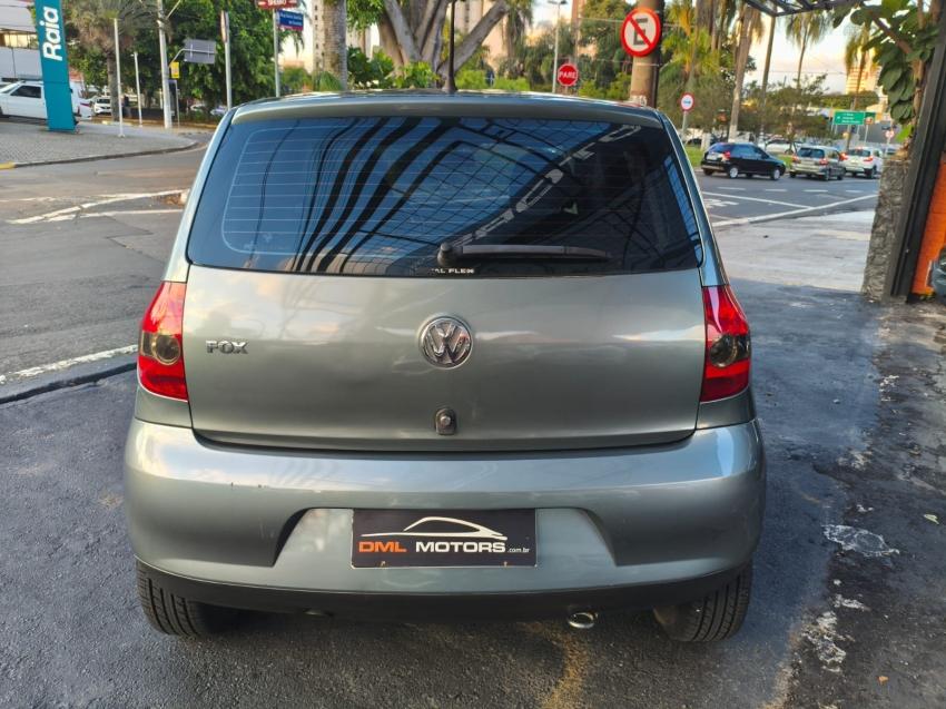 VOLKSWAGEN Fox - Foto