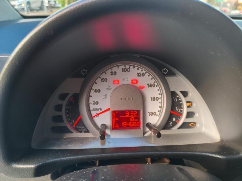 VOLKSWAGEN Fox - Foto