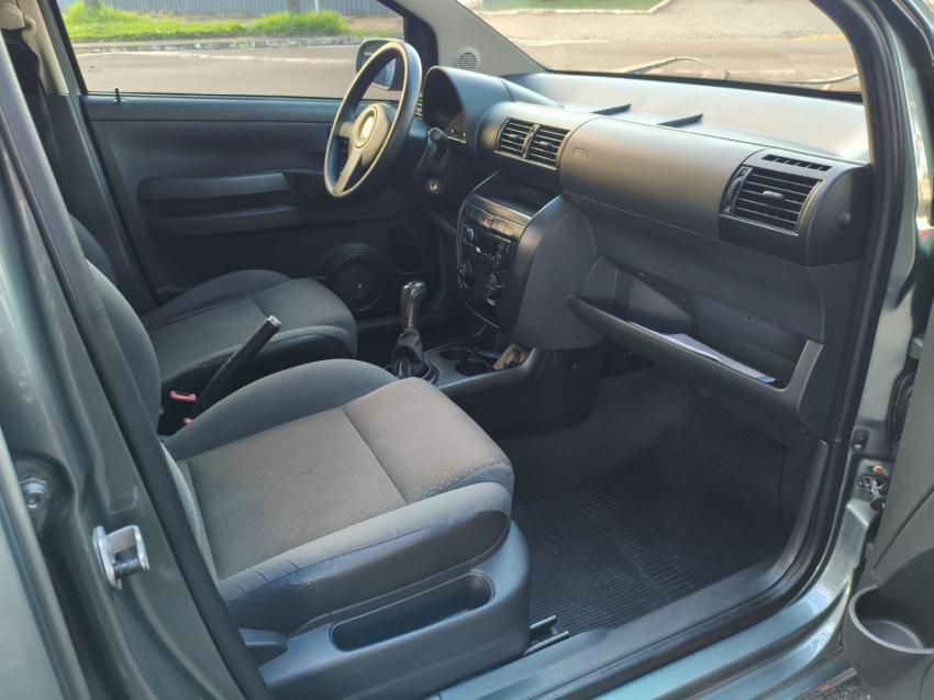 VOLKSWAGEN Fox - Foto