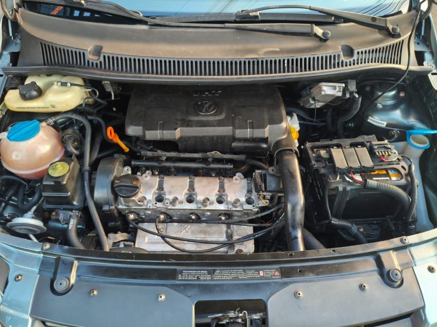VOLKSWAGEN Fox - Foto