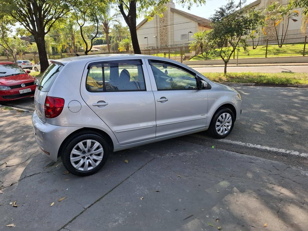 VOLKSWAGEN Fox - Foto