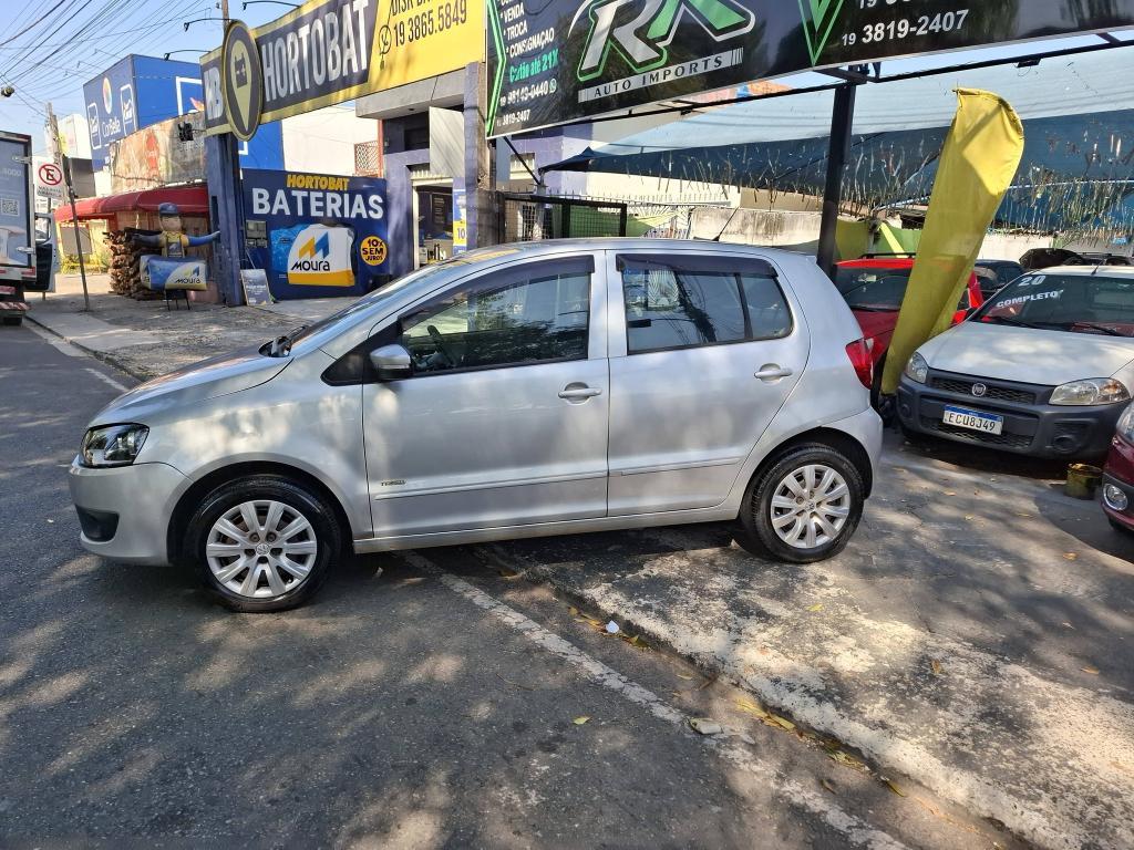 VOLKSWAGEN Fox - Foto