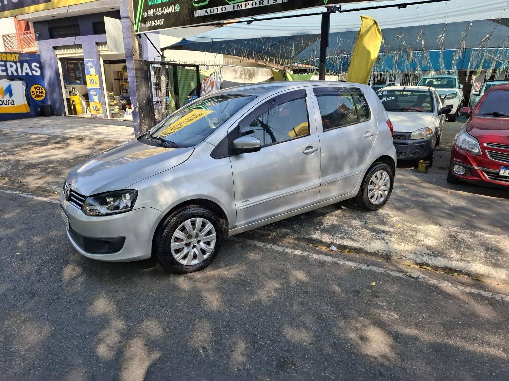 VOLKSWAGEN Fox - Foto