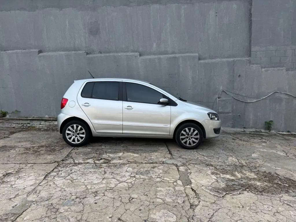 VOLKSWAGEN Fox - Foto