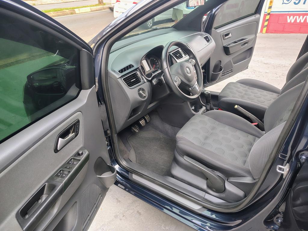 VOLKSWAGEN Fox - Foto