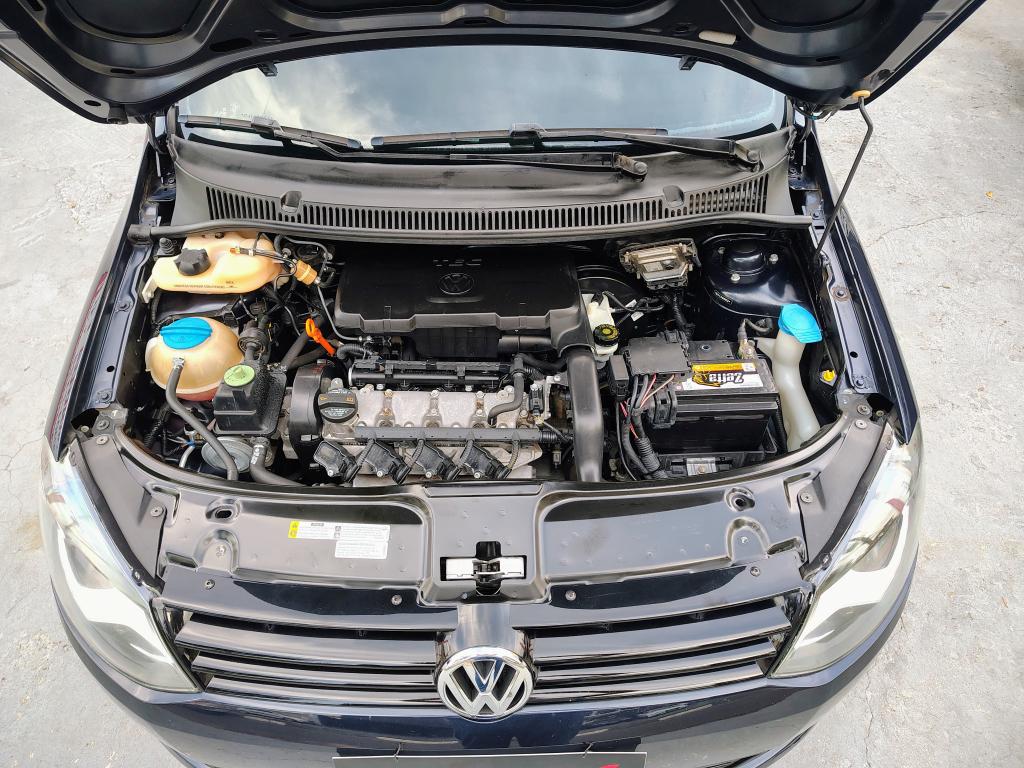 VOLKSWAGEN Fox - Foto