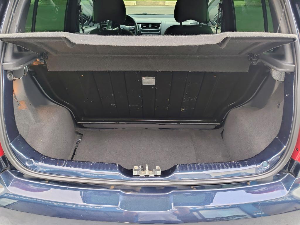 VOLKSWAGEN Fox - Foto
