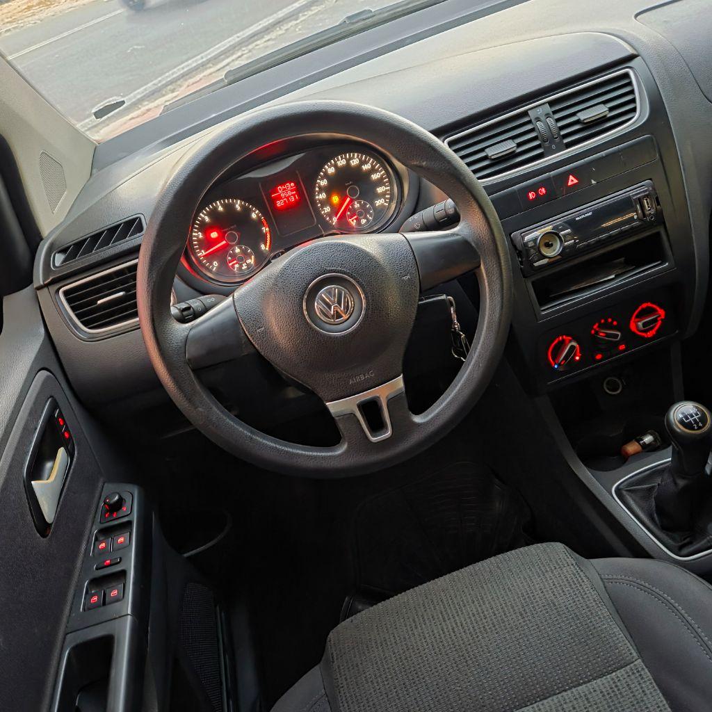 VOLKSWAGEN Fox - Foto