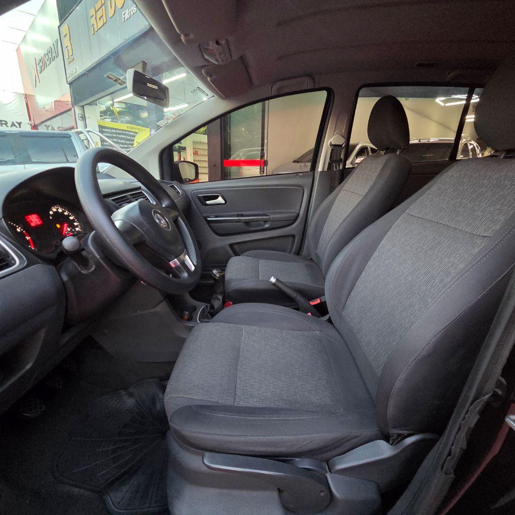 VOLKSWAGEN Fox - Foto