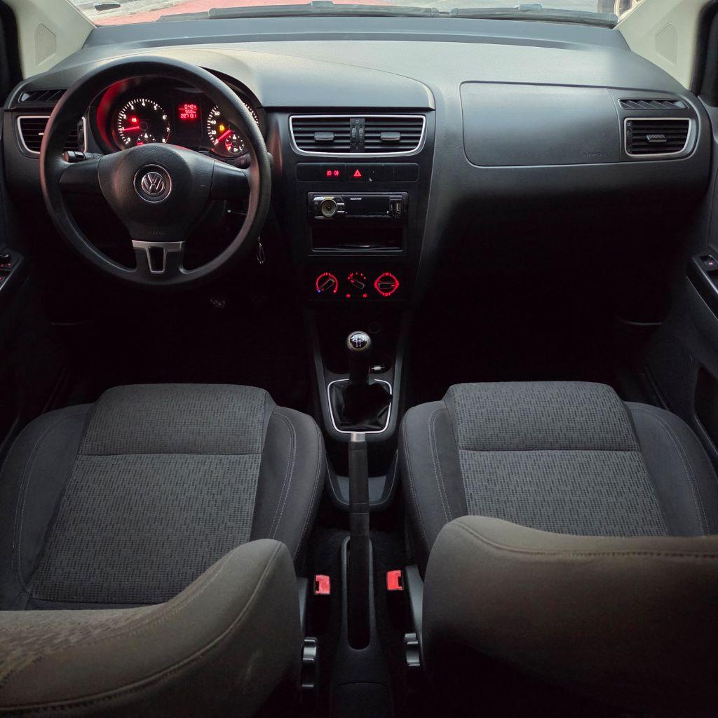 VOLKSWAGEN Fox - Foto