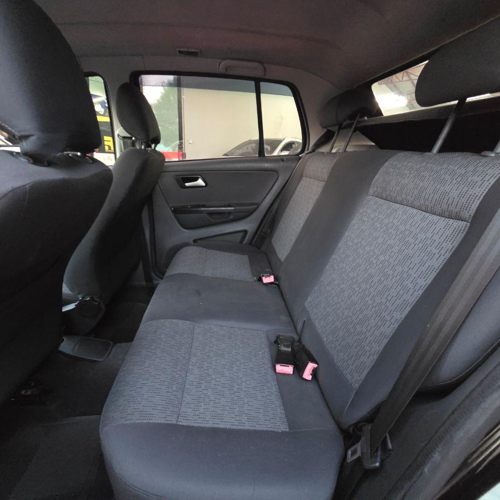 VOLKSWAGEN Fox - Foto