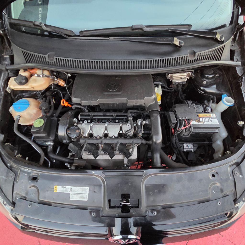 VOLKSWAGEN Fox - Foto