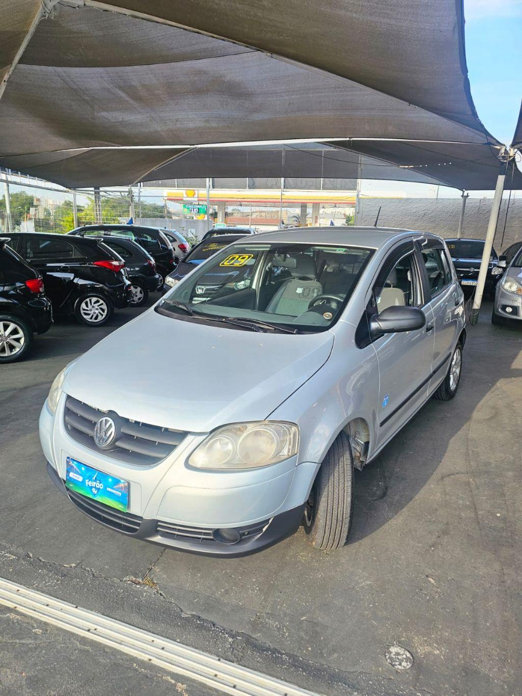 VOLKSWAGEN Fox - Foto